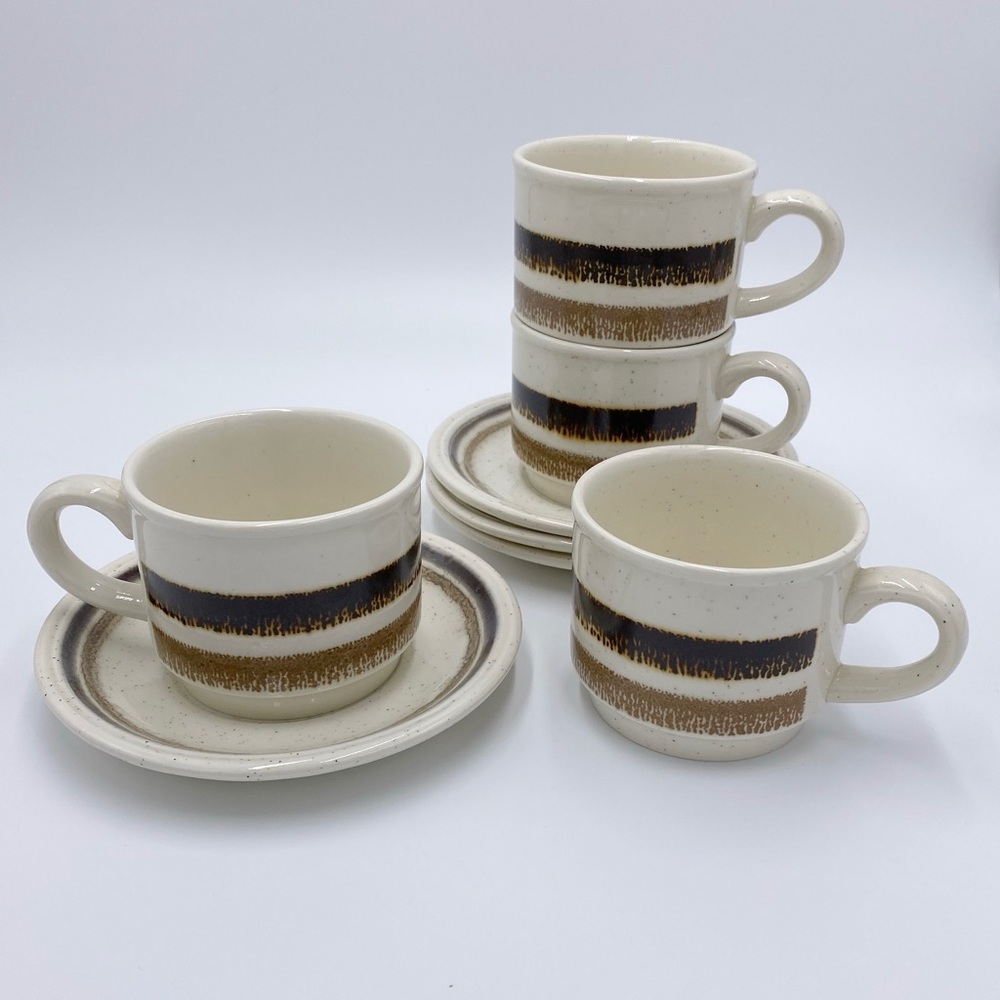 Vintage Biltons Made in England Teacup and Saucer 4 in Set